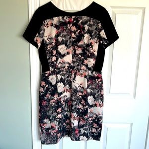 Club Monaco floral print crepe dress, size 10